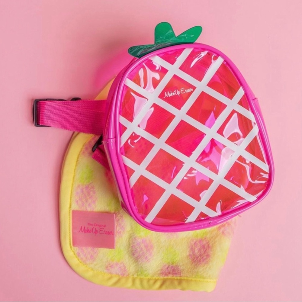 2 pack Pineapple makeup eraser set
